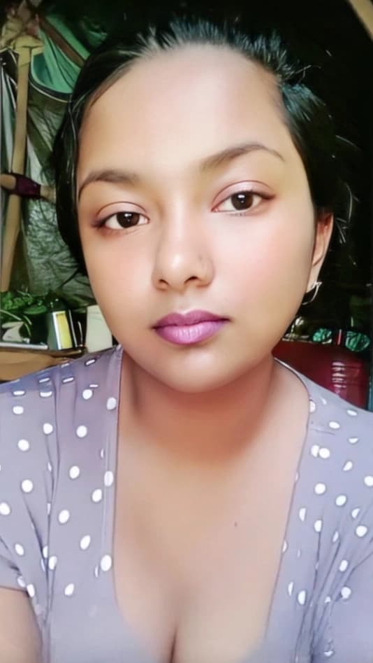 Sexy Indian Babe Strips Nightie and Panty Fully Nude on Tango Live Show