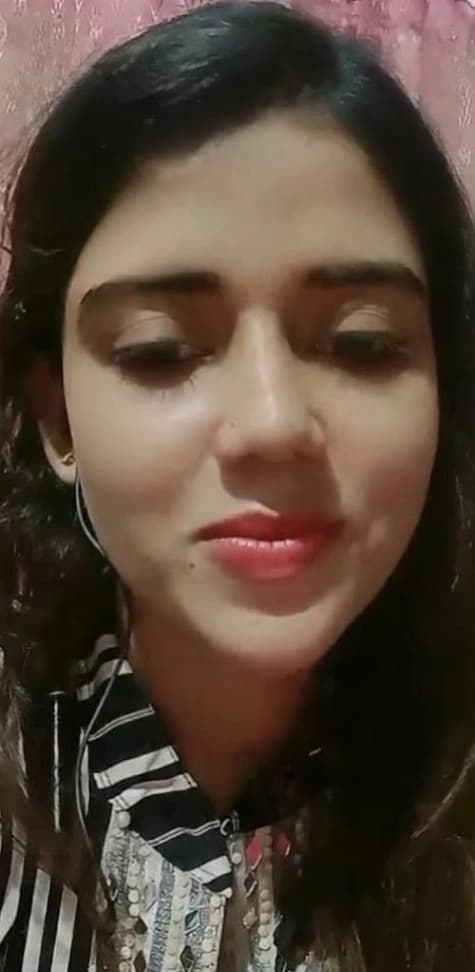 Horny Chamet Girl Strips Fully Naked Live Leaked Cam Show