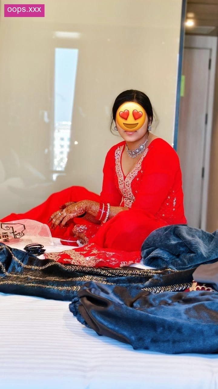 Image of Desi Gym Girl Tanisha Shows Thick Ass Riding Spin Bike Leaked Video