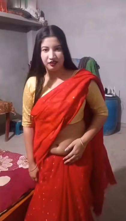 Desi Bhabhi With Big Boobs Gets Tits Sucked And Pussy Fucked In Saree Sextape