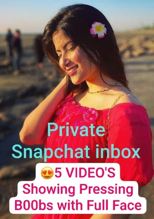 Leaked Snapchat Nudes of desi University Professor Affair with Student Full Face Boobs Pressing