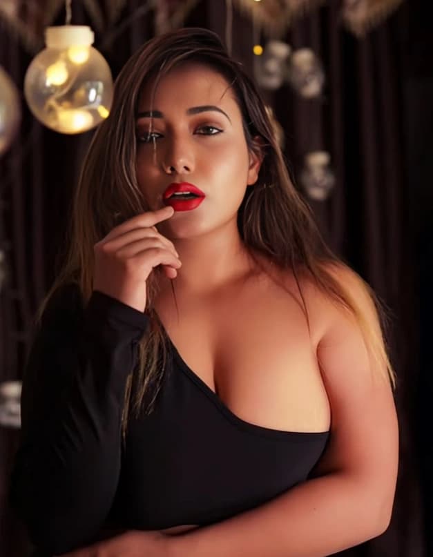 Desi Model Koyel Sarkar Nude Shower Video Leaked Full Boobs Pressing